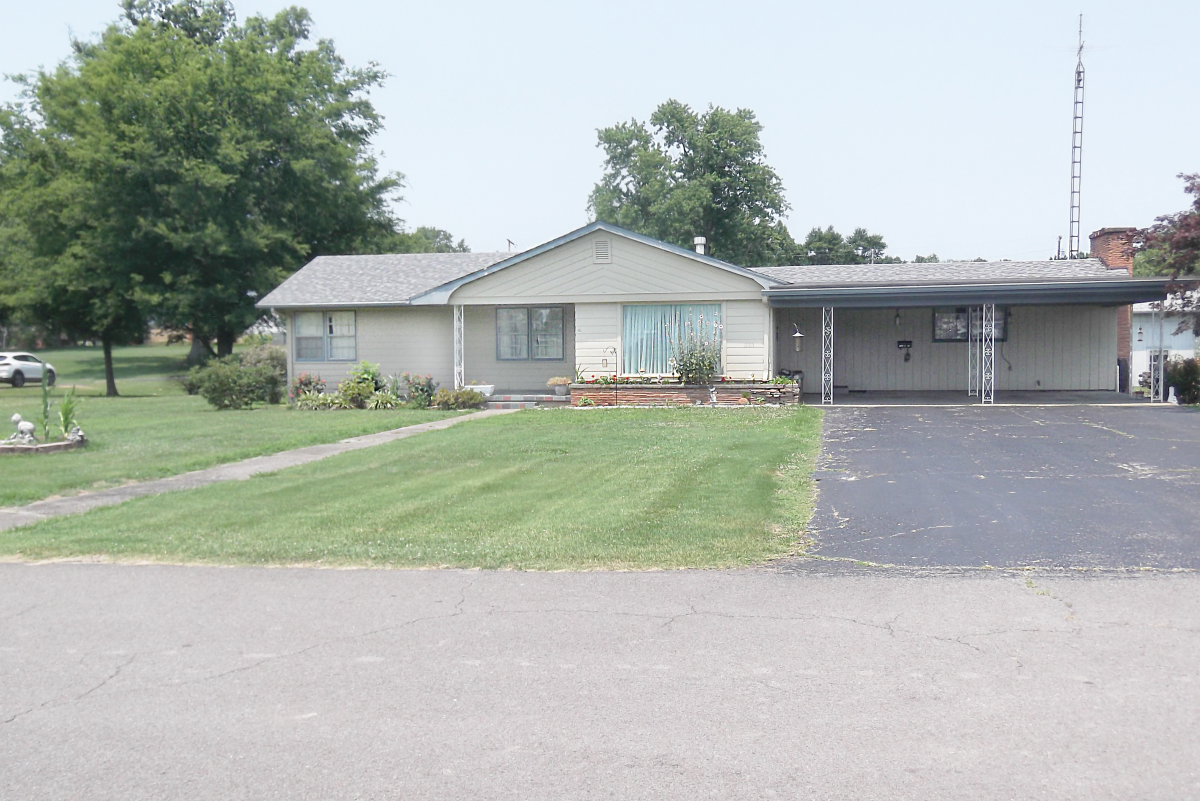 3 Bedroom, 2 Bath Home In Sturgis, KY Kurtz Auction & Realty Co.